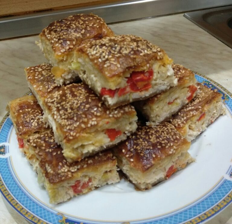 Κοτόπιτα με έτοιμο φύλλο σφολιάτας