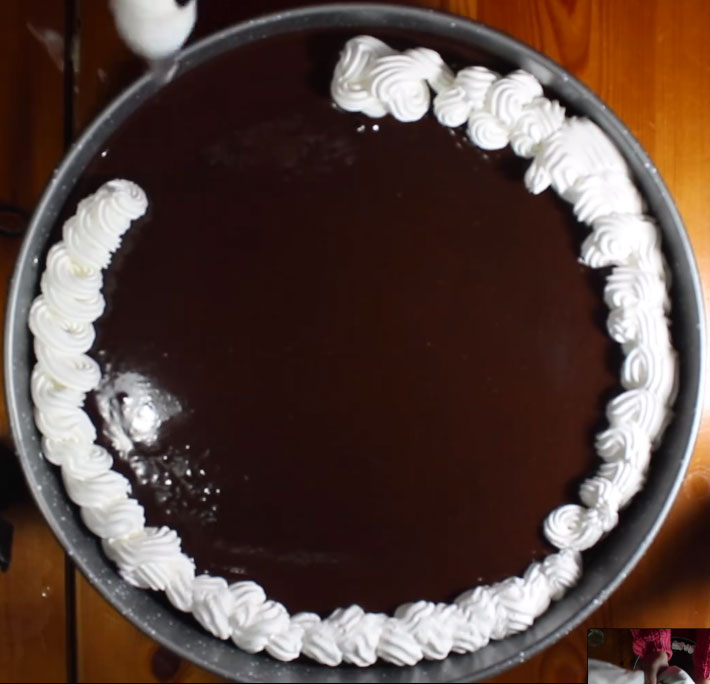 Cheesecake με σοκολάτα και γκανάζ